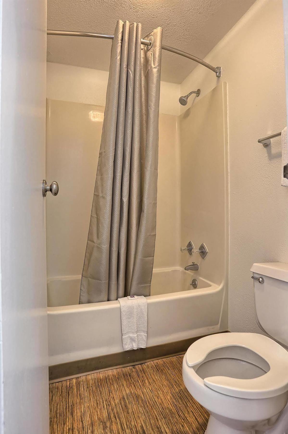 קרלייל American Inn מראה חיצוני תמונה