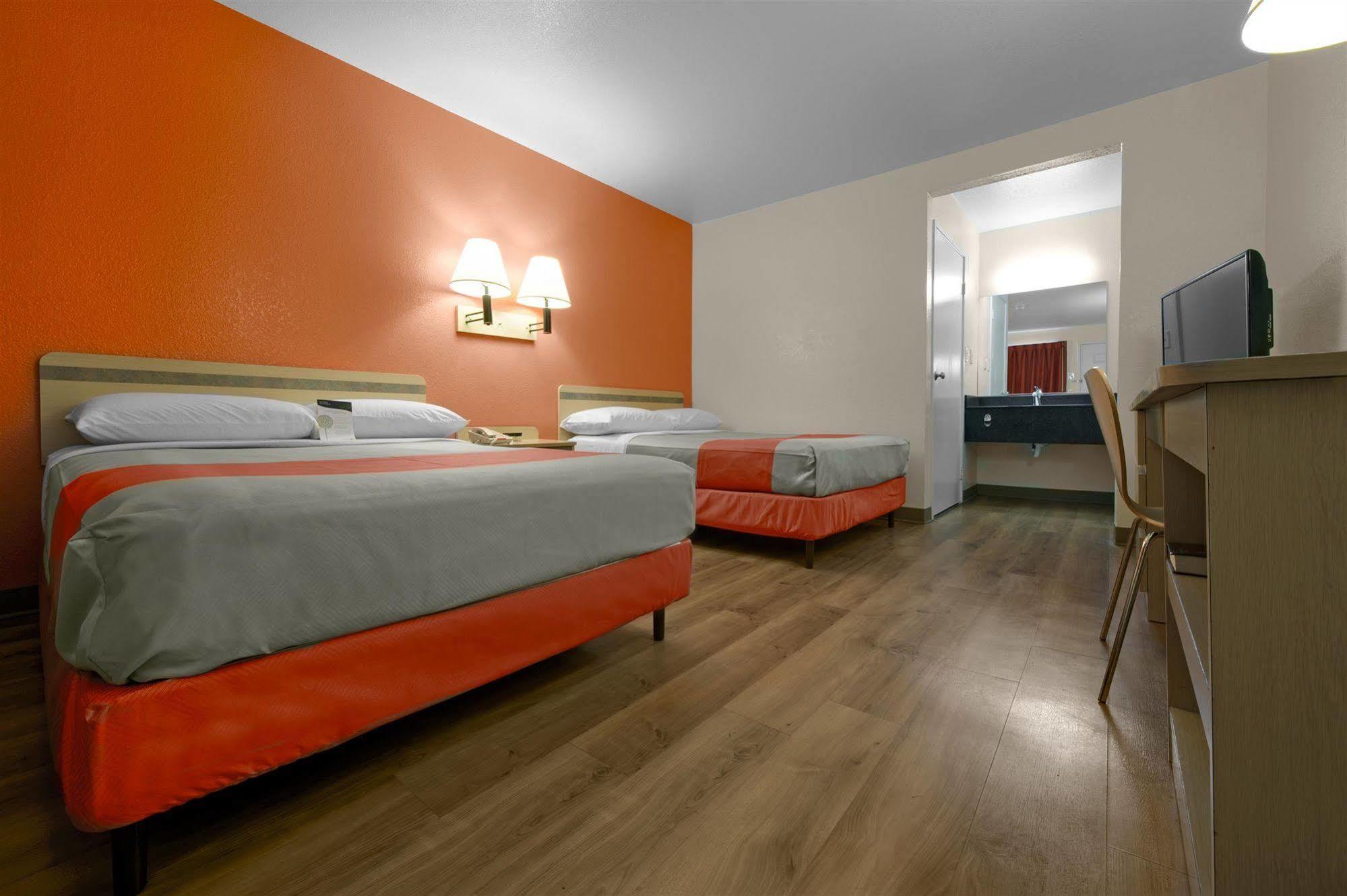 קרלייל American Inn מראה חיצוני תמונה