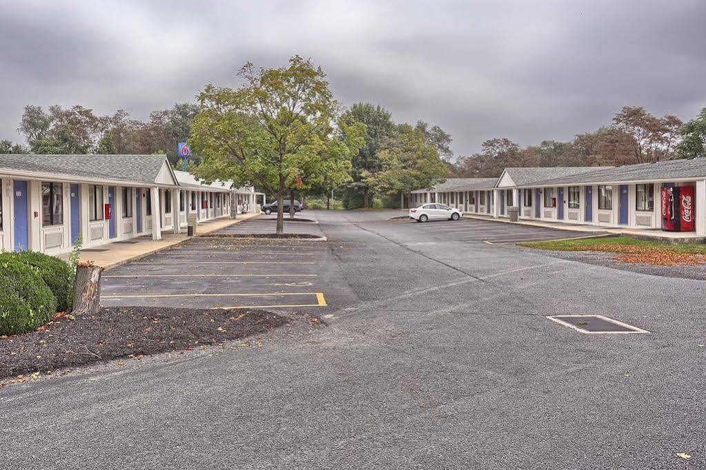קרלייל American Inn מראה חיצוני תמונה