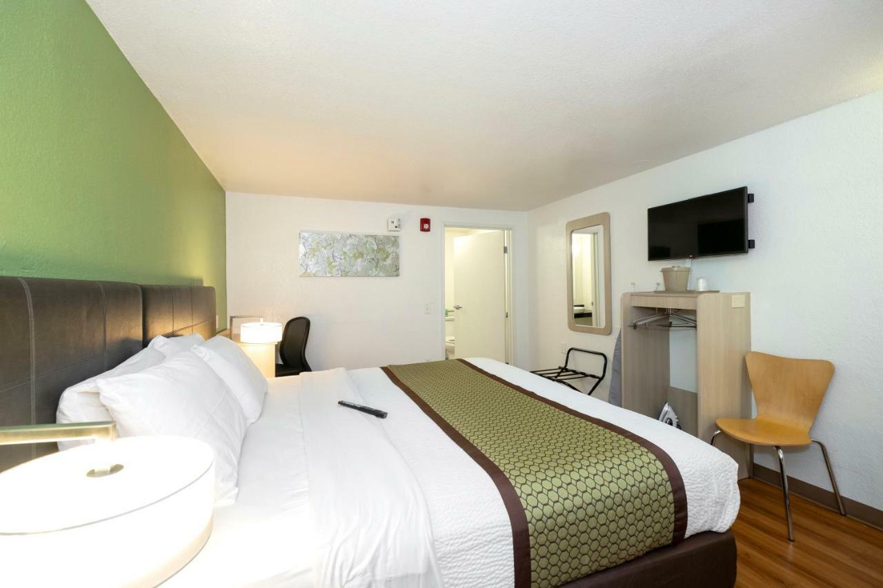 קרלייל American Inn מראה חיצוני תמונה