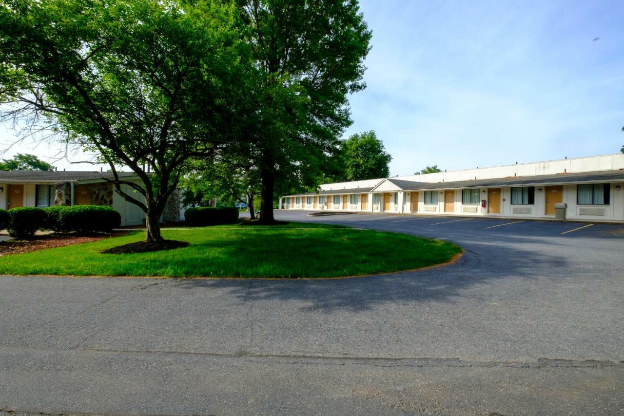 קרלייל American Inn מראה חיצוני תמונה